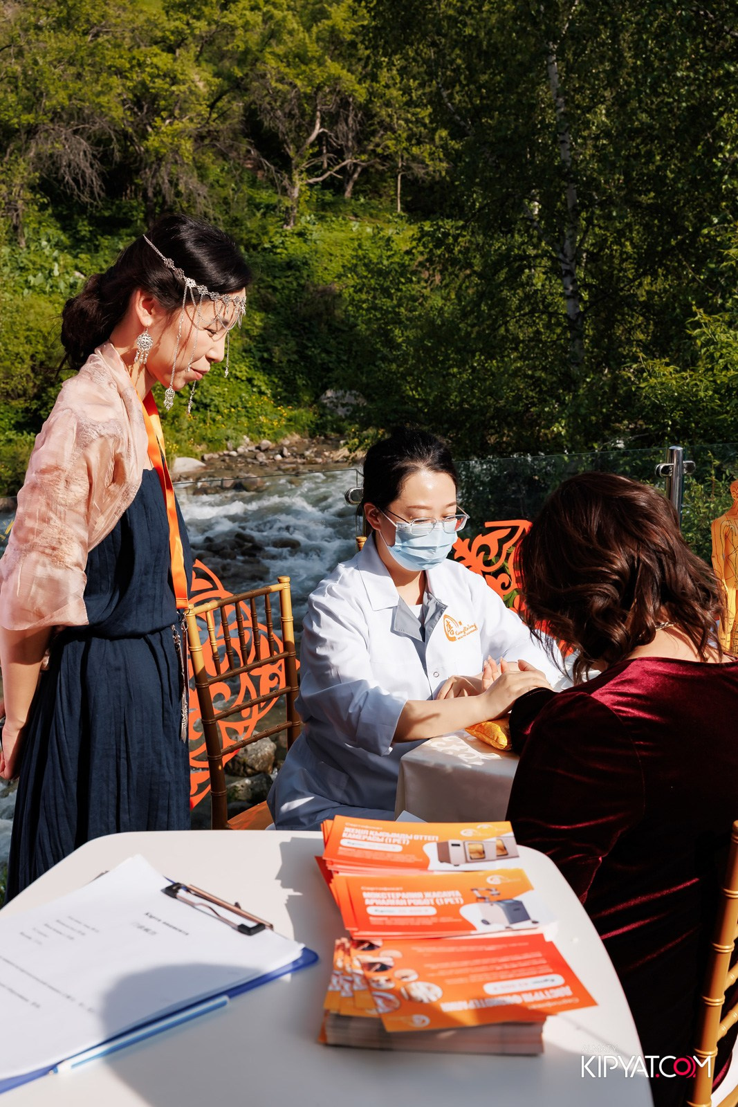 KANG REN TANG. КИПЯТКОМ АЛМАТЫ!