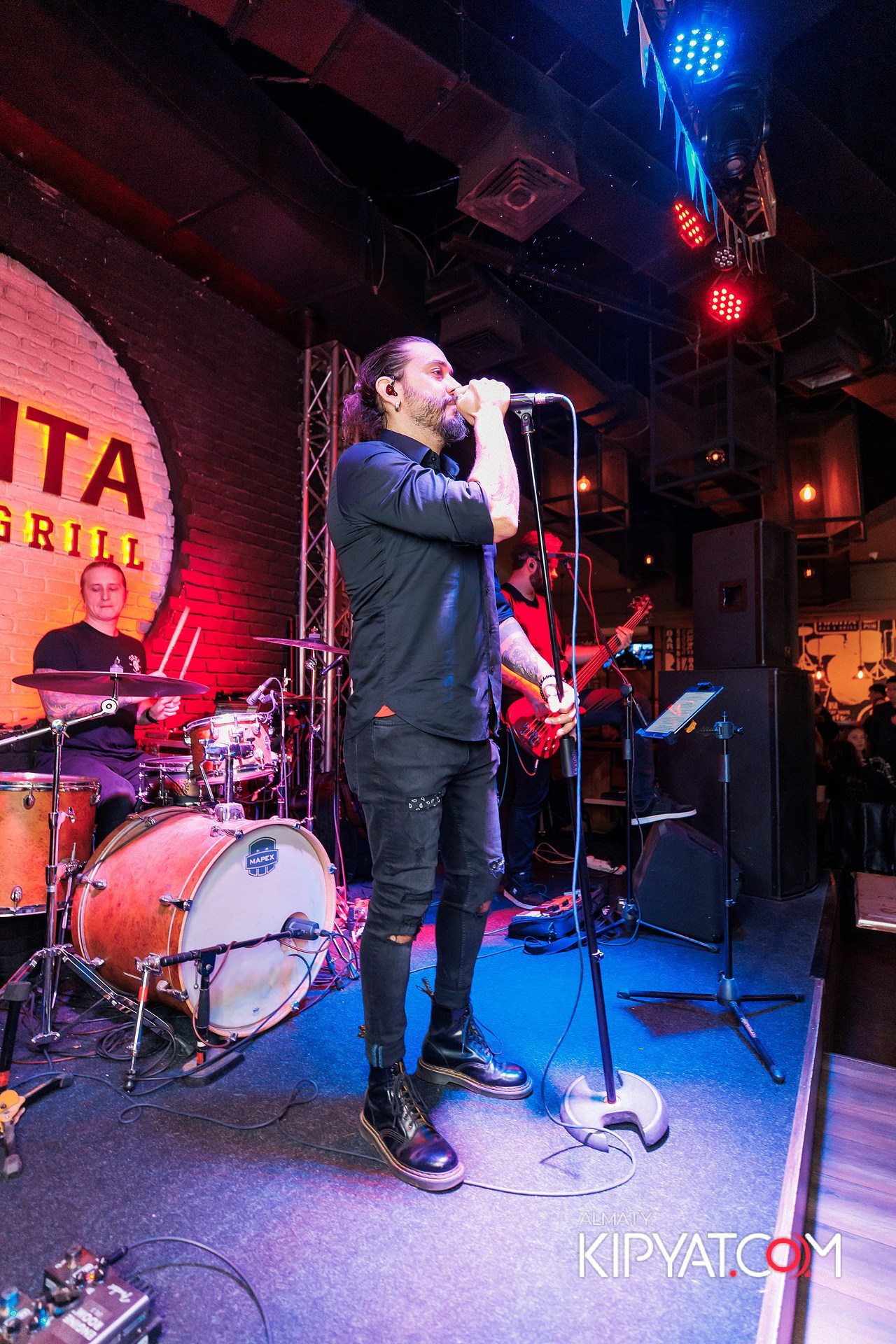 ПИНТА НА ДОСТЫК. КИПЯТКОМ АЛМАТЫ!