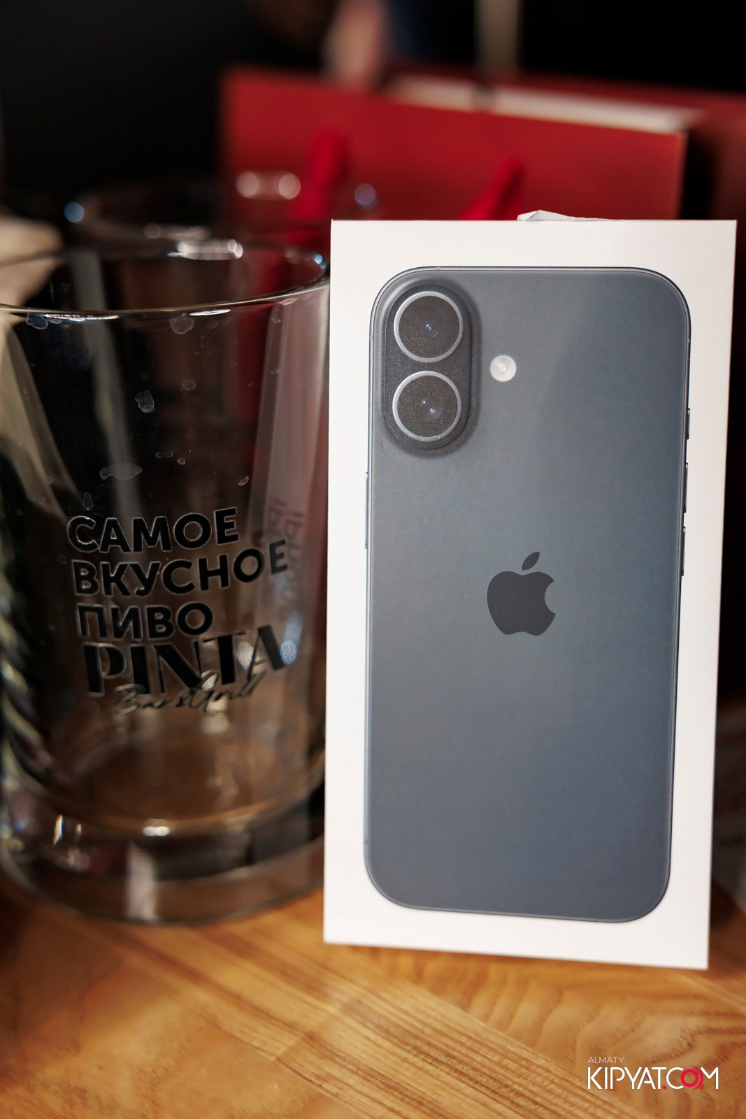 ПИНТА НА СЕЙФУЛЛИНА. КИПЯТКОМ АЛМАТЫ! Фотосъемка мероприятий в Алматы