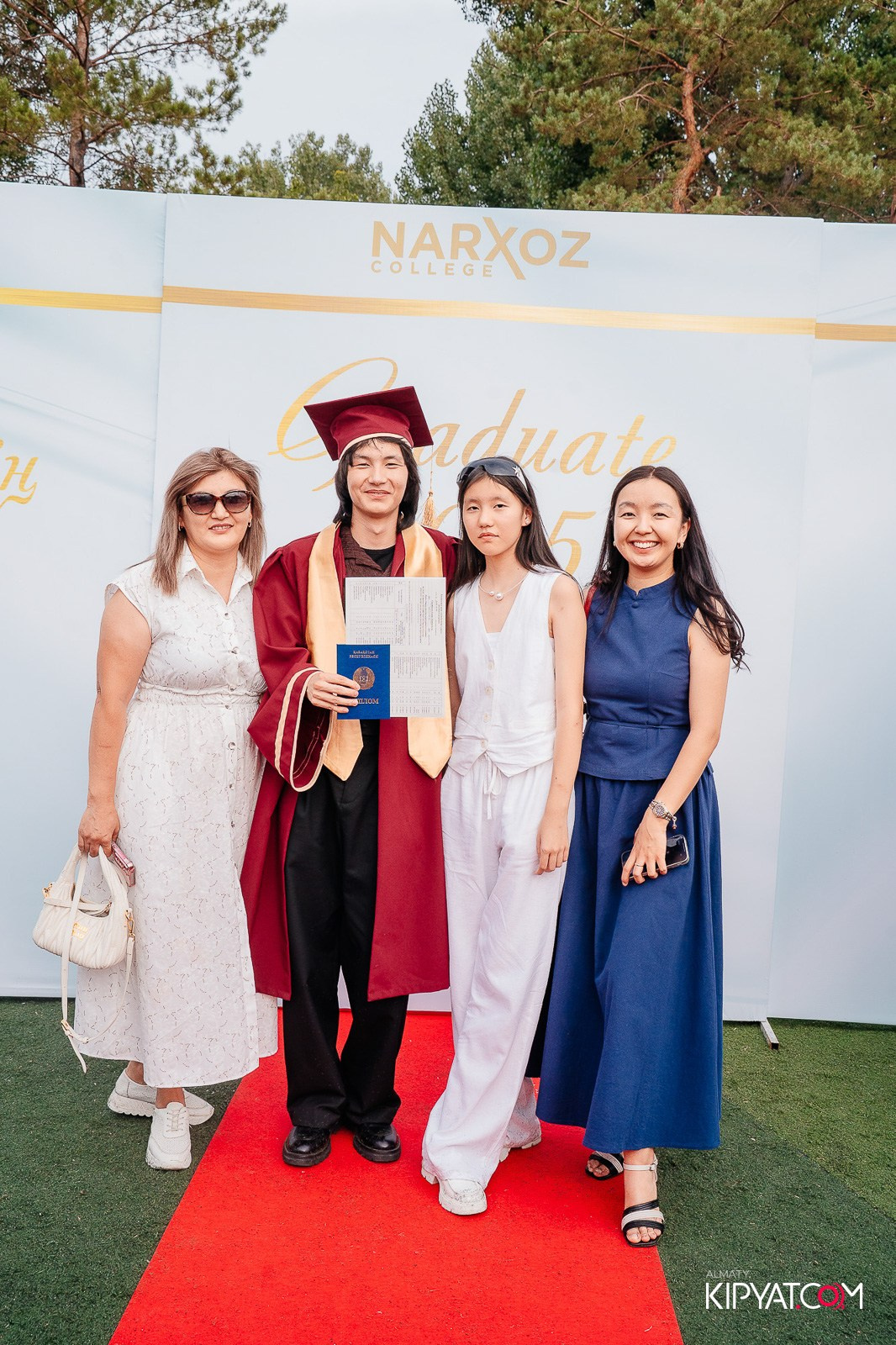 ВРУЧЕНИЕ ДИПЛОМОВ — НАРХОЗ КОЛЛЕДЖ. Part 1. КИПЯТКОМ АЛМАТЫ!