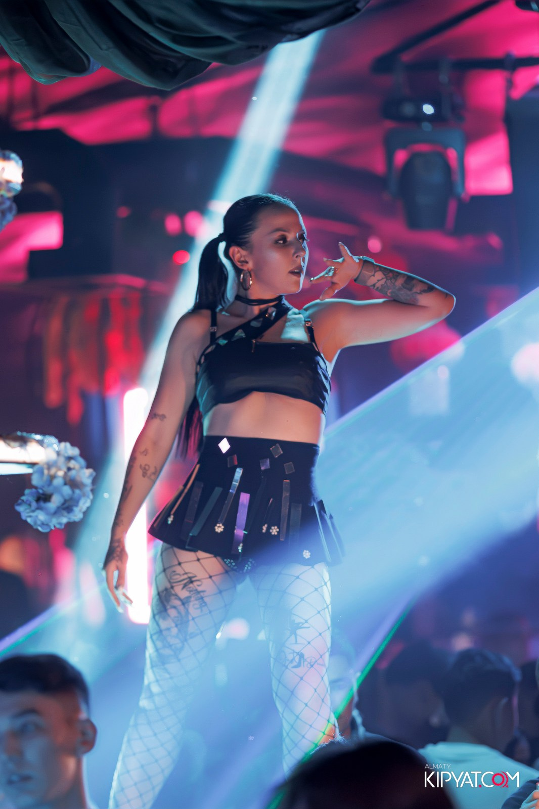 UYAT EMES BAR. КИПЯТКОМ АЛМАТЫ!