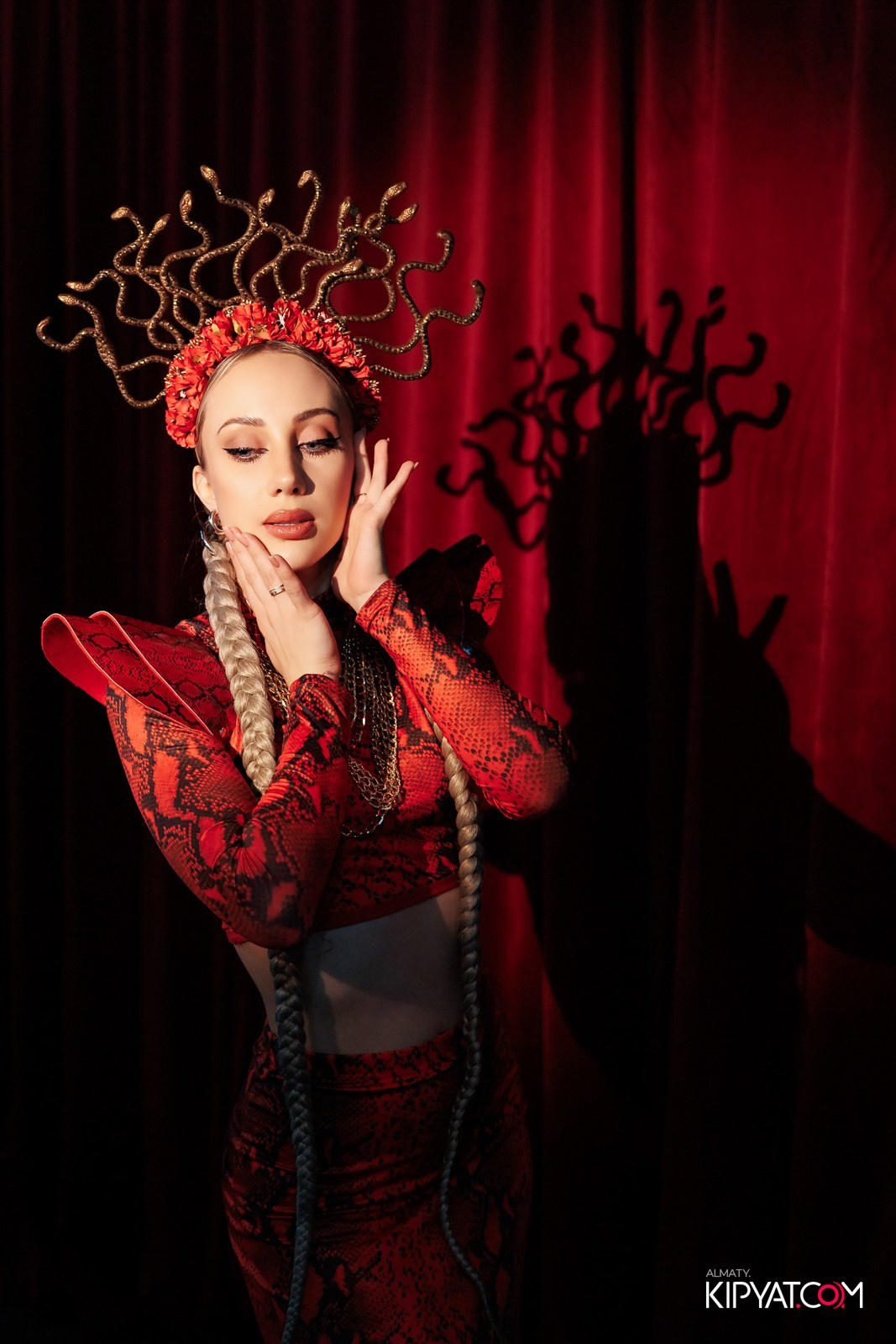 ЗАЯ, НА БИС. КИПЯТКОМ АЛМАТЫ!