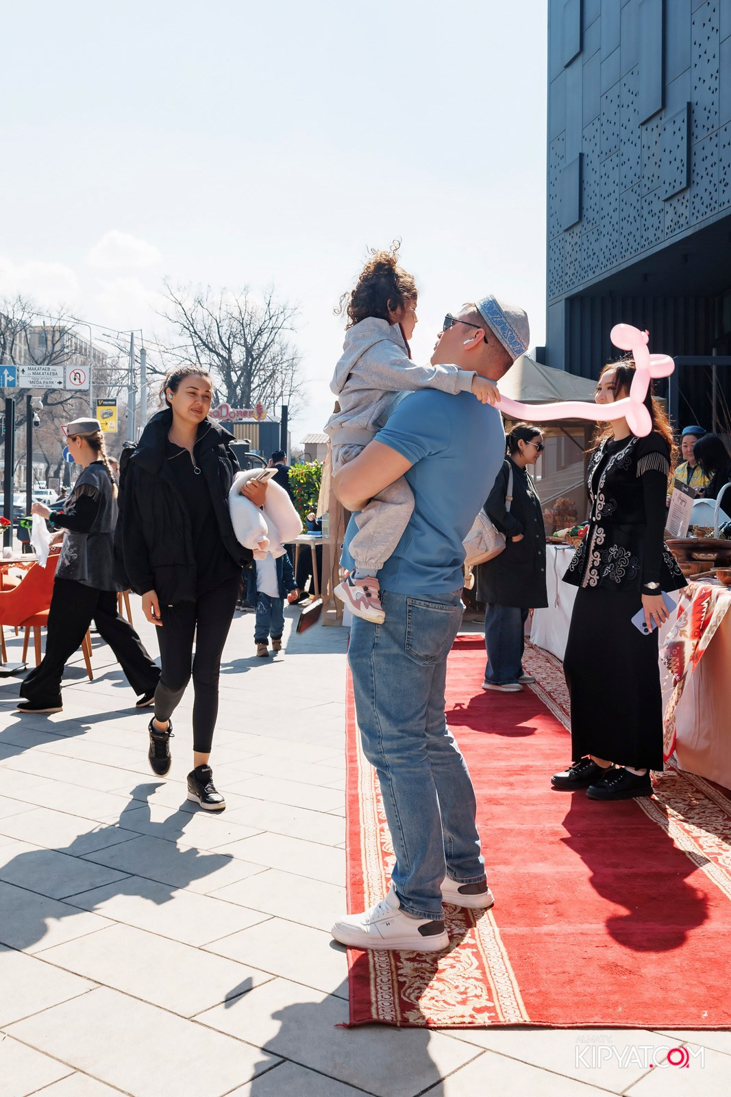 НАУРЫЗ В ESPERANZA — ФЕСТИВАЛЬ АЛЛЕЯ ВКУСОВ. КИПЯТКОМ АЛМАТЫ! Фотосъемка мероприятий в Алматы