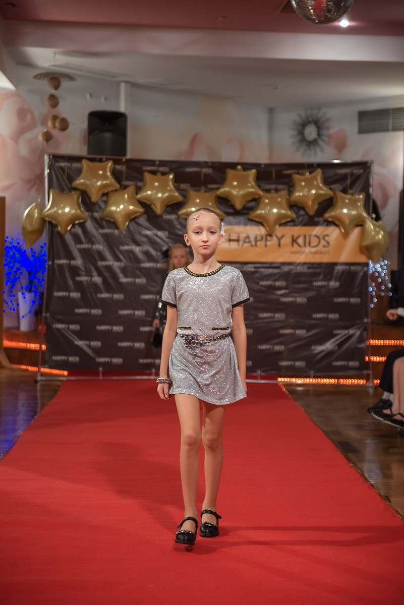 HAPPYkids дефиле санаторий Октябрьский. Семейный и коммерческий фотограф в Сочи Александр Бодунов