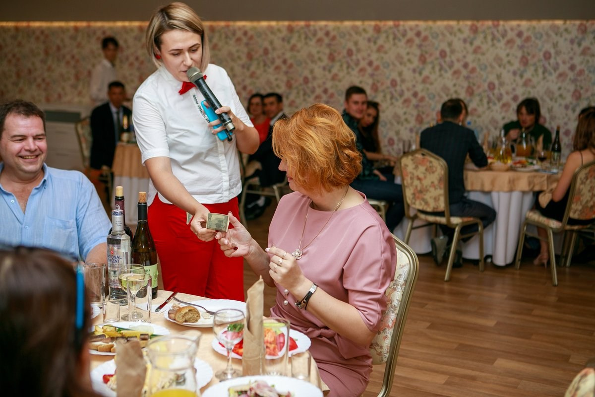 Ведущая Уфа, тамада Уфа, Ирина Гумерова