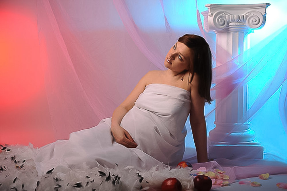 Фотосессия во время беременности от студии Love Story. Максим Матвийченко и Виктория Басова профессионалы своего дела