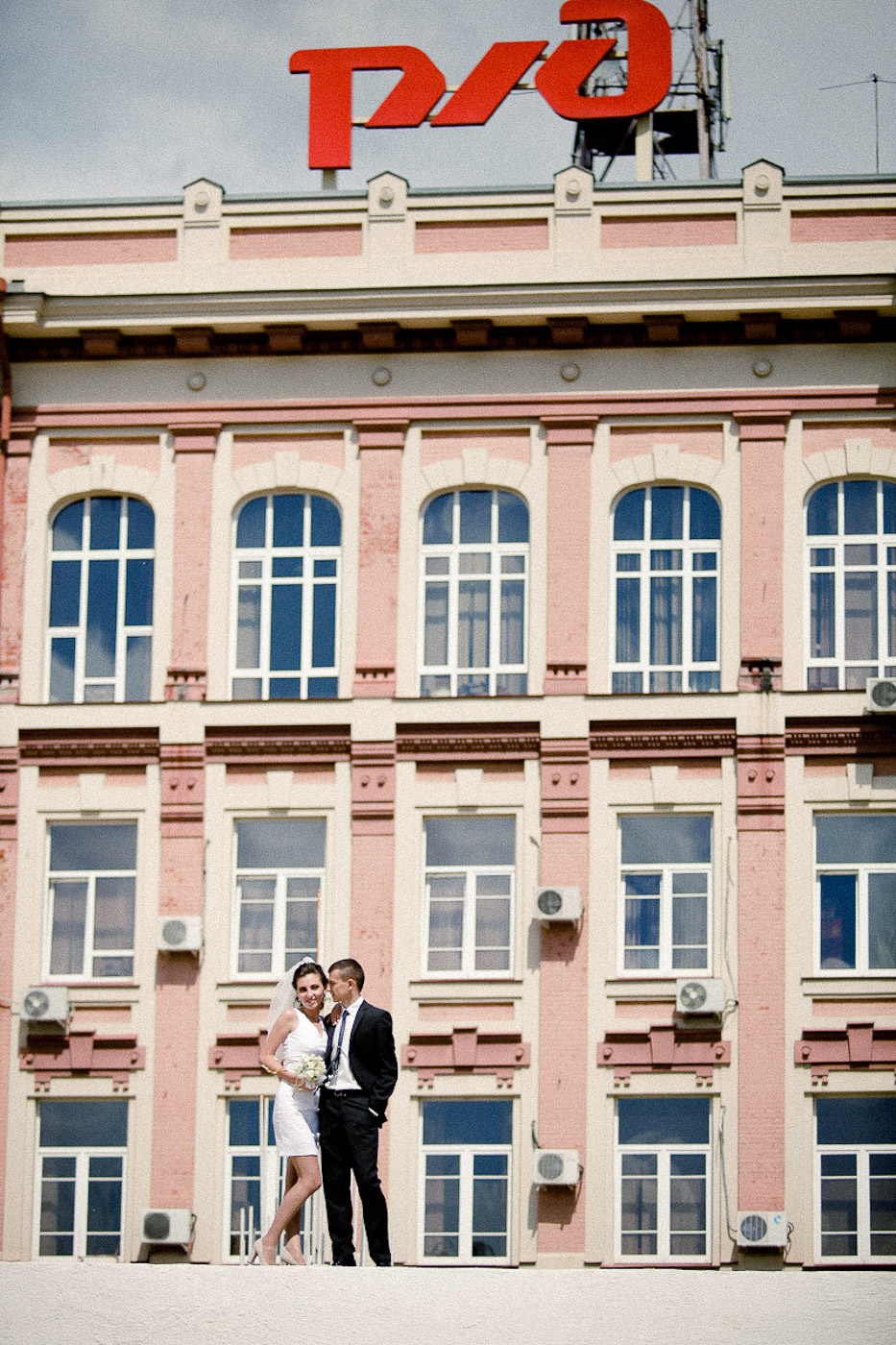 Свадебный фотограф в Ростове-на-Дону. Свадебная фотография в Ростове-н. Максим Матвийченко и Виктория Басова профессионалы своего дела