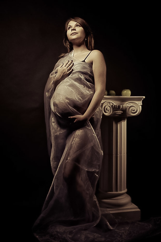 Фотосессия во время беременности от студии Love Story. Максим Матвийченко и Виктория Басова профессионалы своего дела