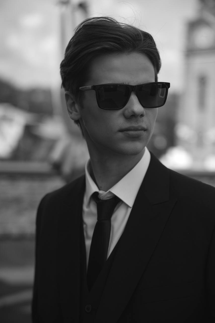 Тимофей & Элла. Фотограф Сергей Ртищев в Москве и РФ