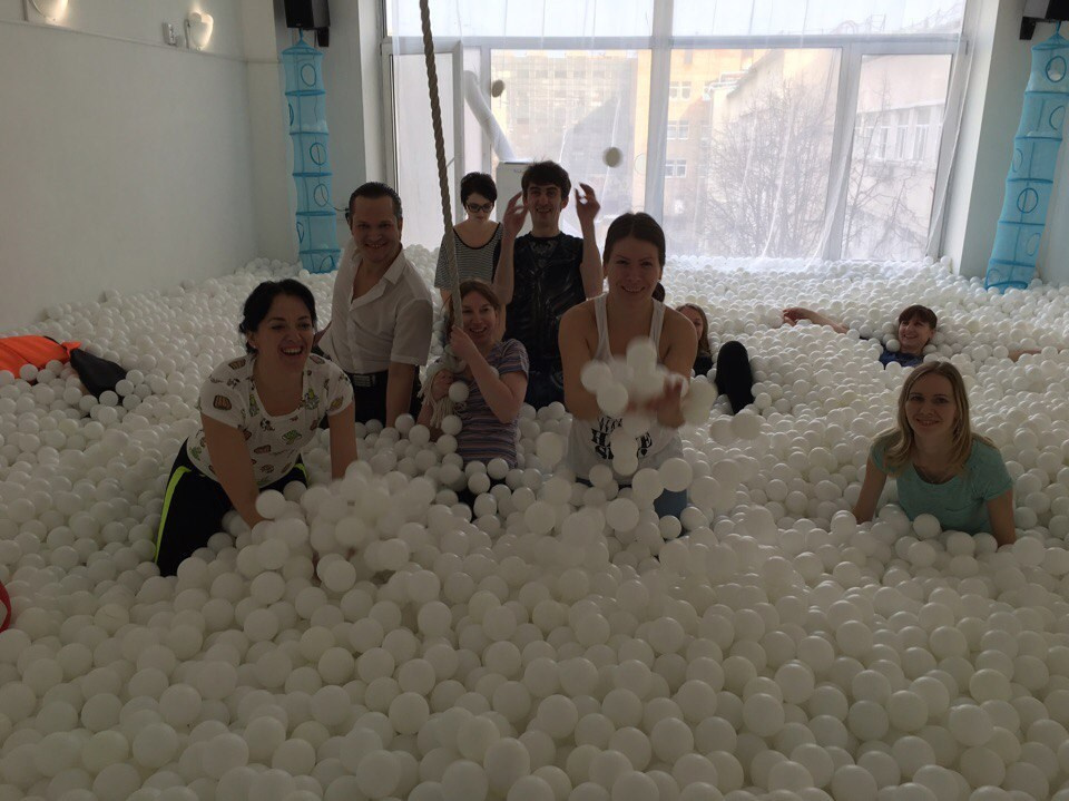 Сухой бассейн H2Ball |12.03.2017. Галерея Фантим