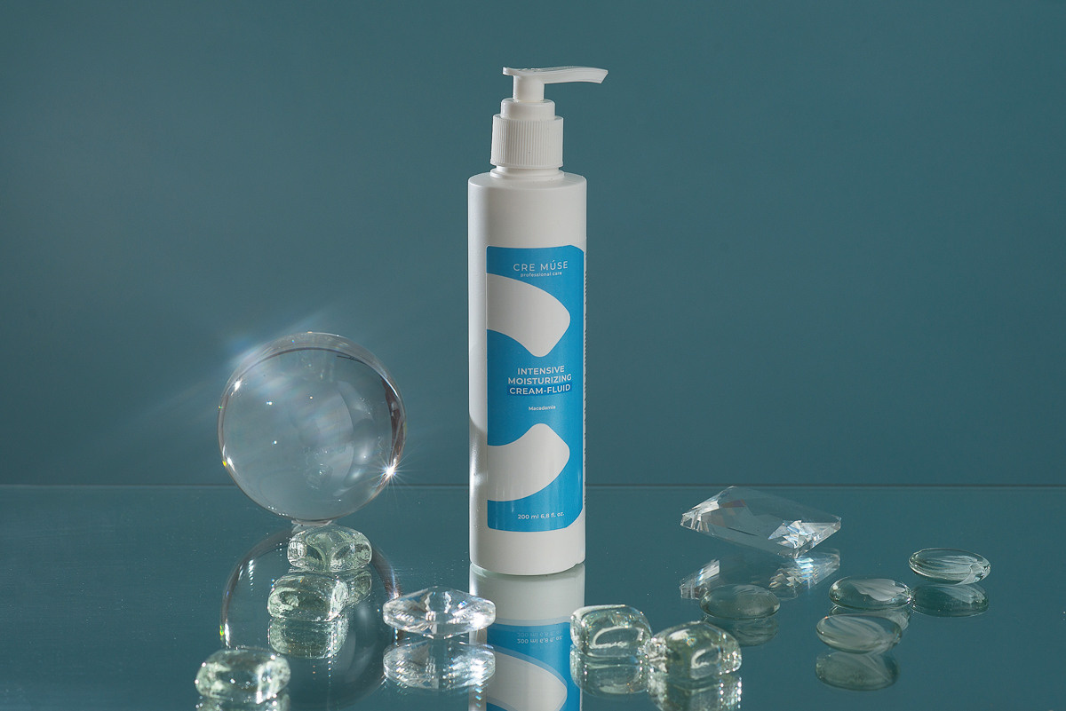 профессиональная предметная съемка в студии косметика 