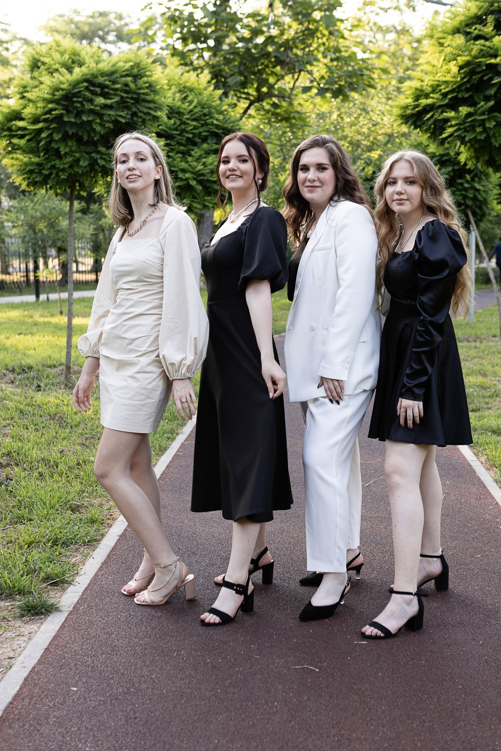 Фотосъёмка выпускного в школе. Свадебный фотограф, фотосъемка в Крыму, Севастополе, Симферополе, Ялте