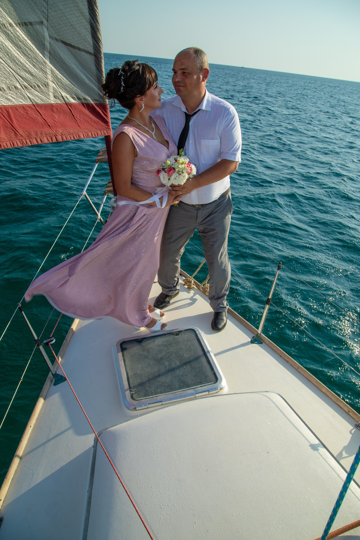 Свадьба на яхте. Фотограф и видеооператор (видеограф) в Евпатории и в Крыму