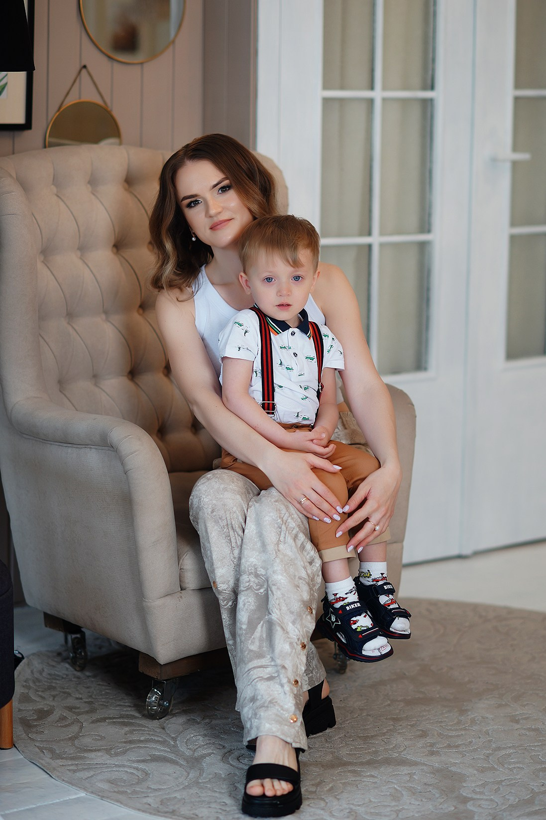 Семейная фотосессия в студии ZOOM. Семейный фотограф г. Новокузнецк Юлия Машникова