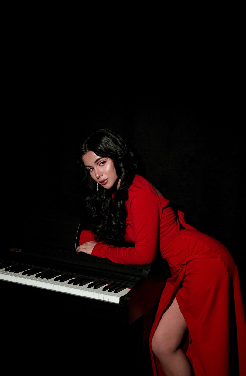 Карина. Фотограф Стилист Тюмень Вера Хайруллина