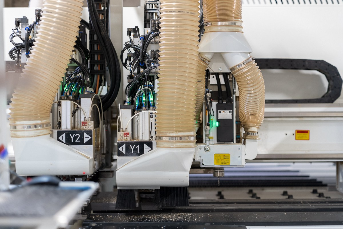 О Компании мебельная фабрика ВУД ТВОРЕЦ, студия мебели ТВОРЕЦ. ВУД ТВОРЕЦ мебельная фабрика|ТВОРЕЦ студия мебели