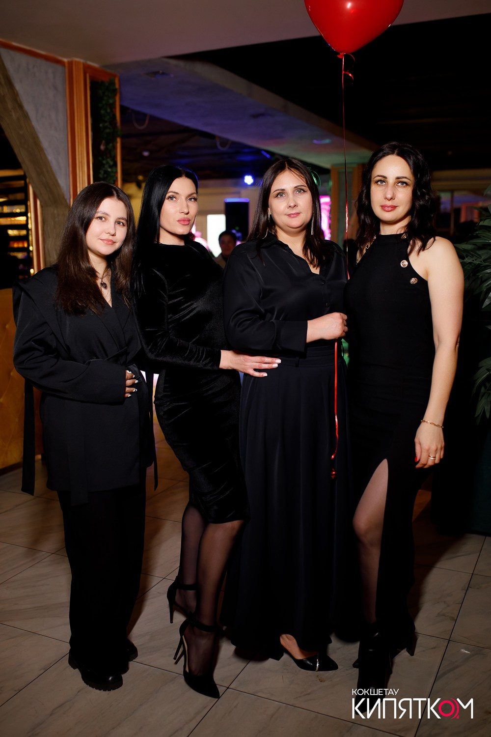 ШАШЛЫЧНЫЙ ДВОР. КИПЯТКОМ КОКШЕТАУ