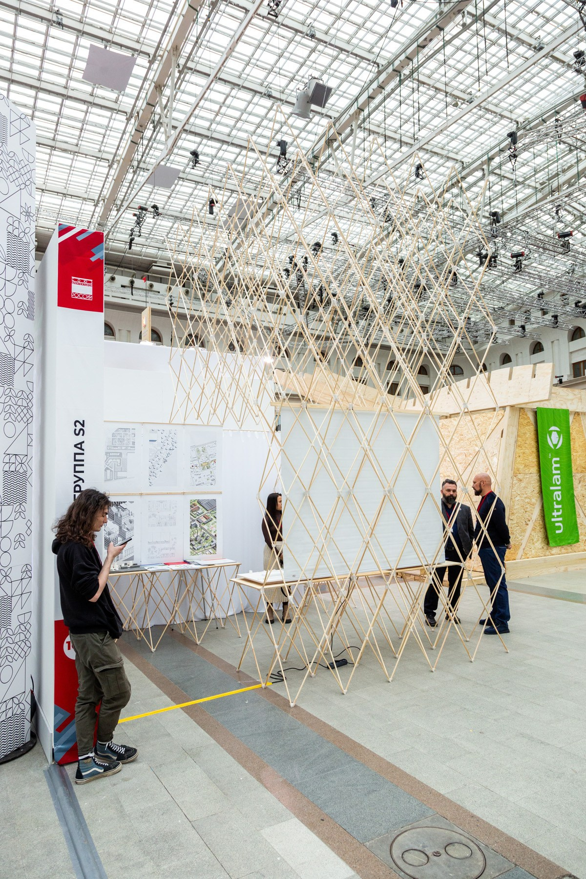 Выставка «Зодчество 2024», Москва, Гостиный Двор, ноябрь 2024. Портретные фотографы в Москве — Анна и Алексей Бородины