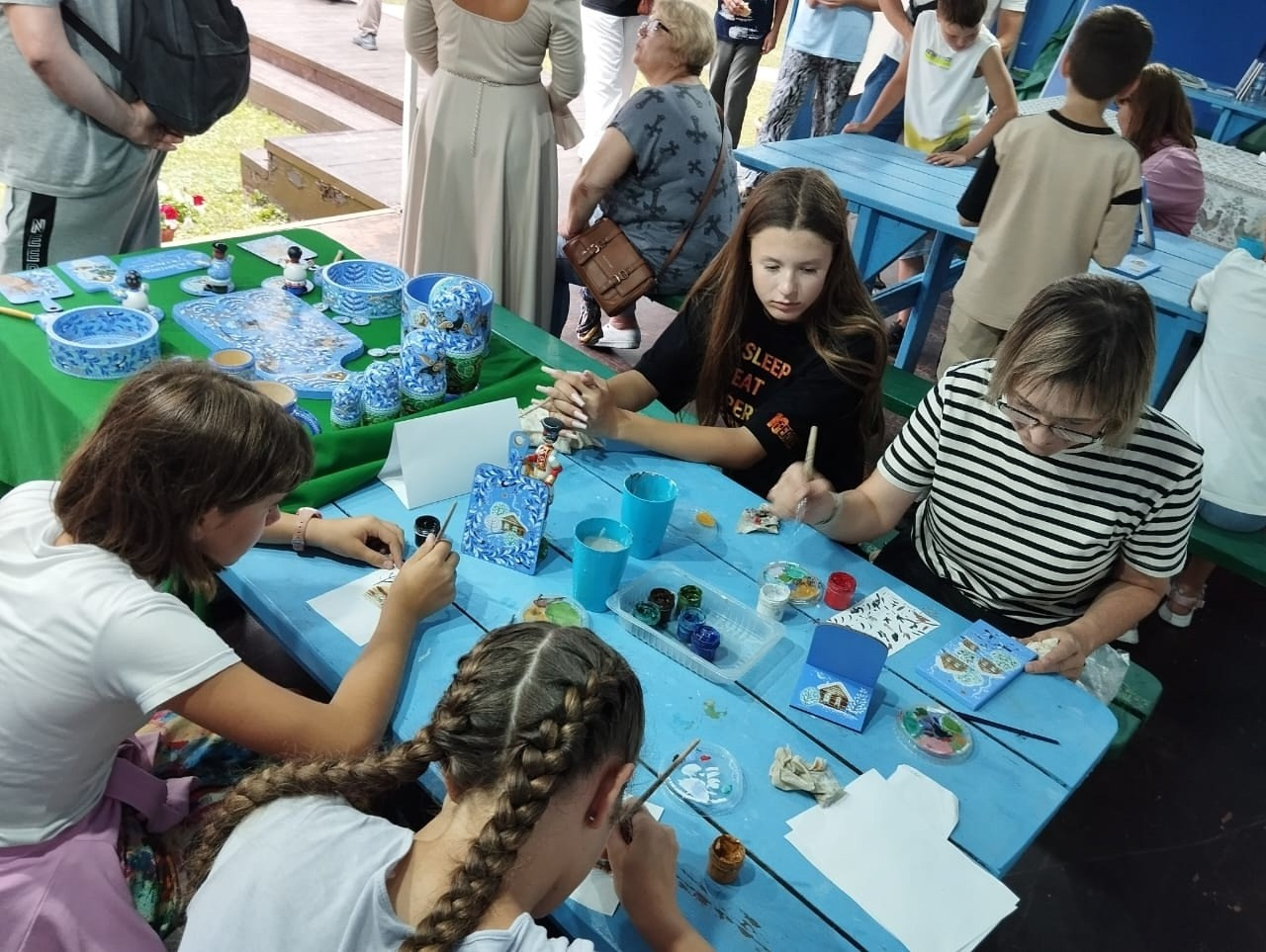 «Наши корни. Сделано в Сибири». Сувениры и подарки с Ордынской росписью | Новосибирск