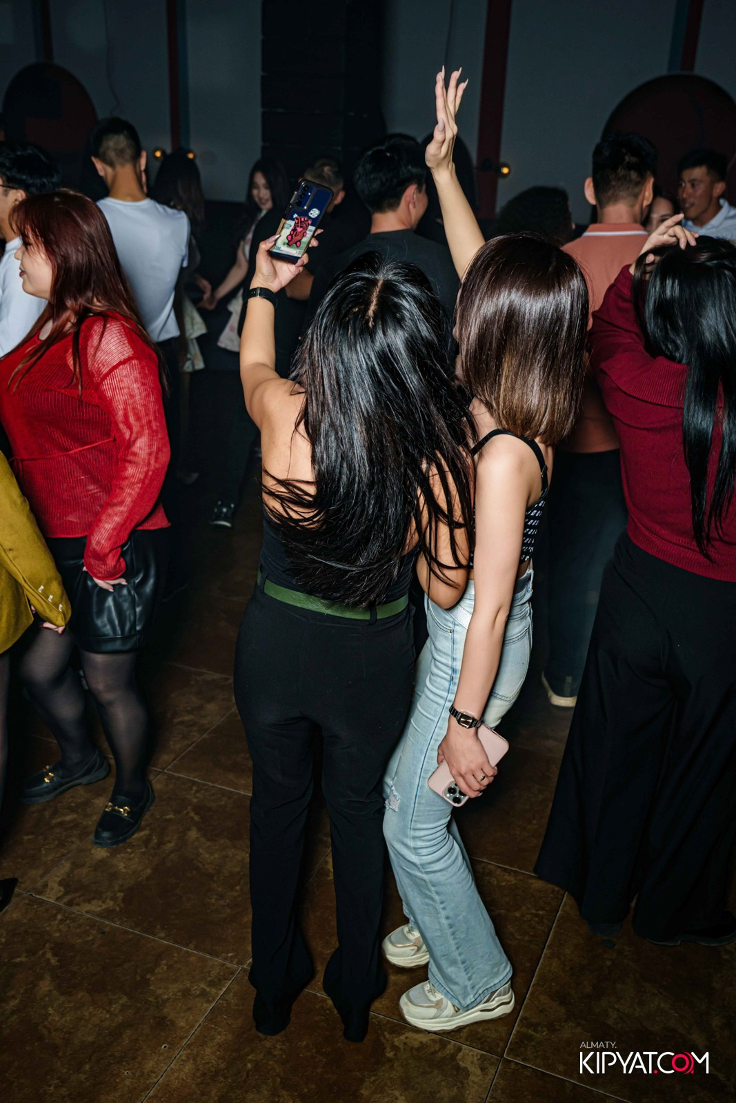 ARAGOSTA. КИПЯТКОМ АЛМАТЫ!