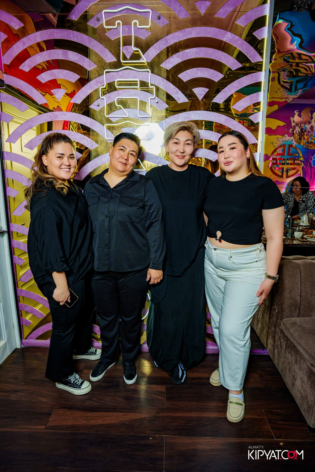 УХО И МЕДВЕДЬ НА САИНА. КИПЯТКОМ АЛМАТЫ!