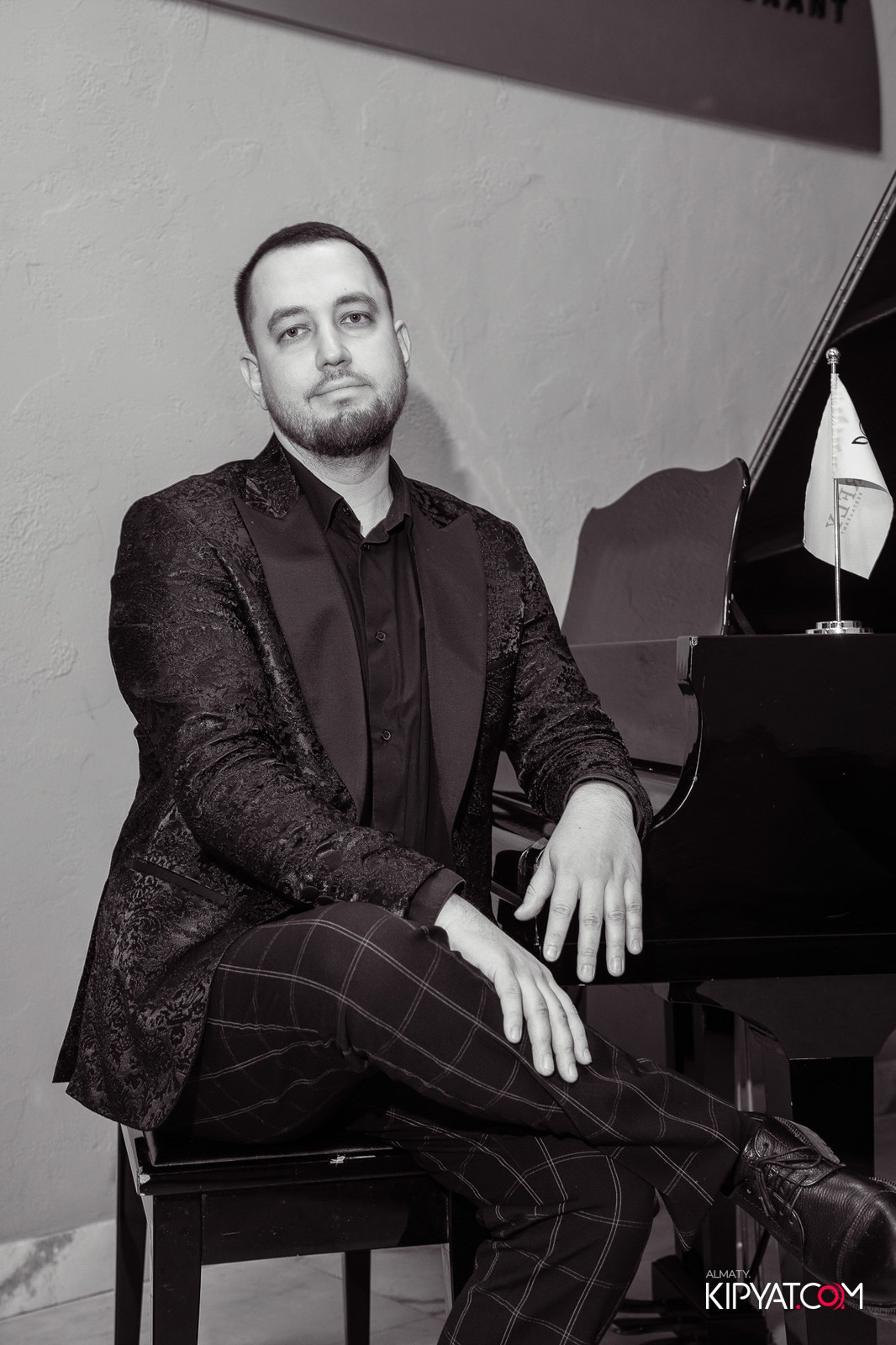 РЕСТОРАН BARFLY. КИПЯТКОМ АЛМАТЫ!