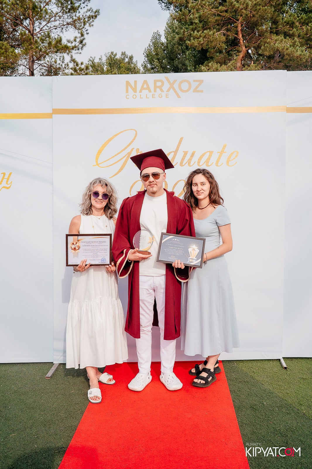 ВРУЧЕНИЕ ДИПЛОМОВ — НАРХОЗ КОЛЛЕДЖ. Part 1. КИПЯТКОМ АЛМАТЫ!