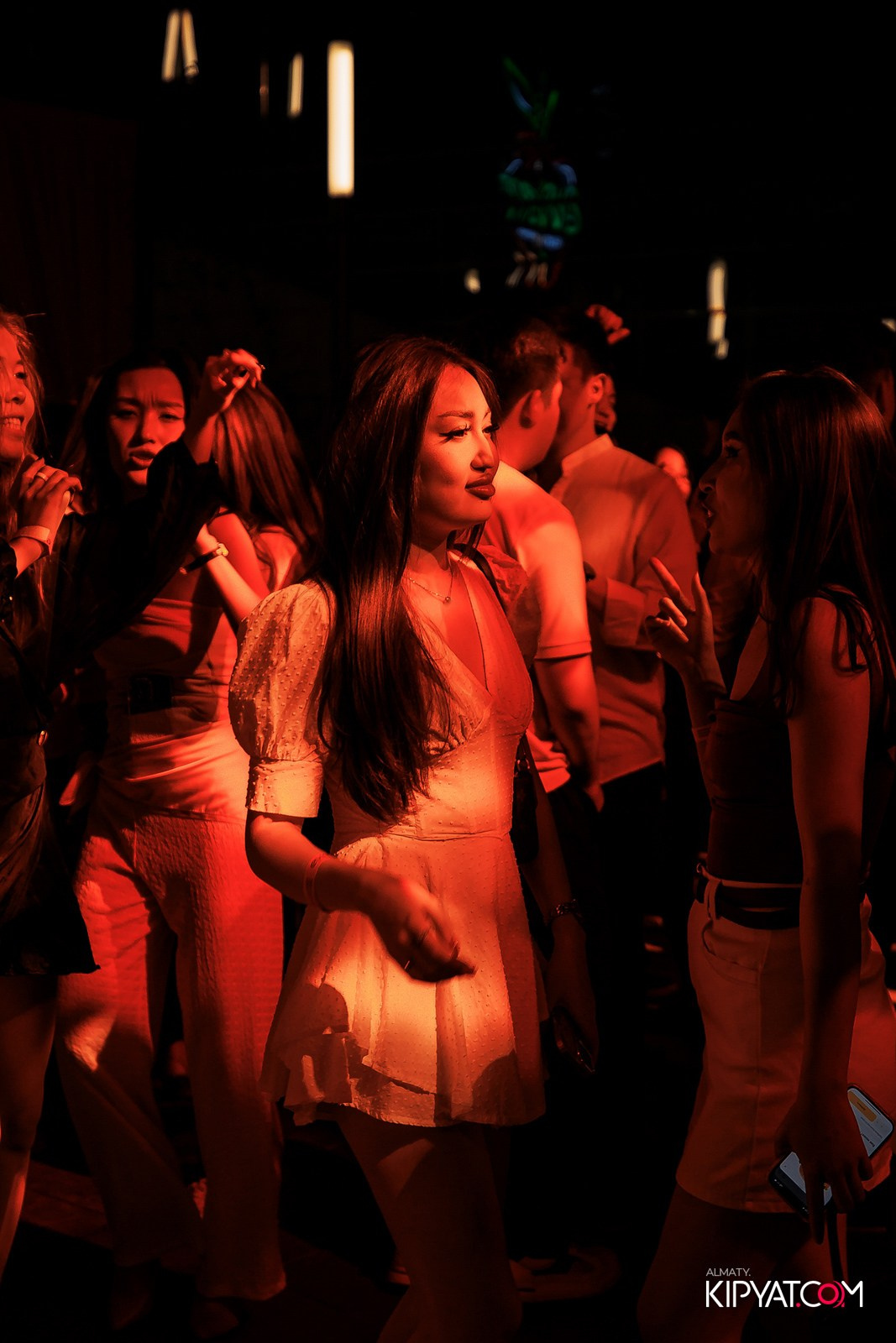 EVENT BAR. КИПЯТКОМ АЛМАТЫ!