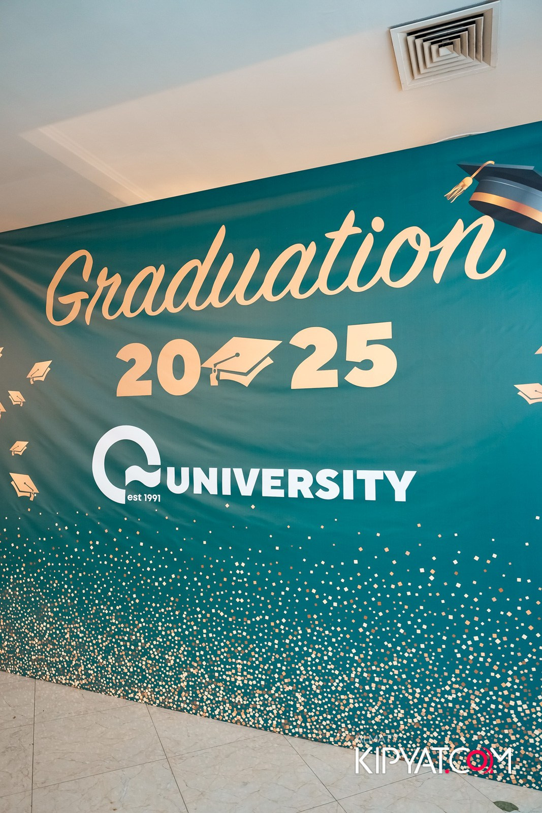 GRADUATION 2025 Q UNIVERSITY. КИПЯТКОМ АЛМАТЫ!