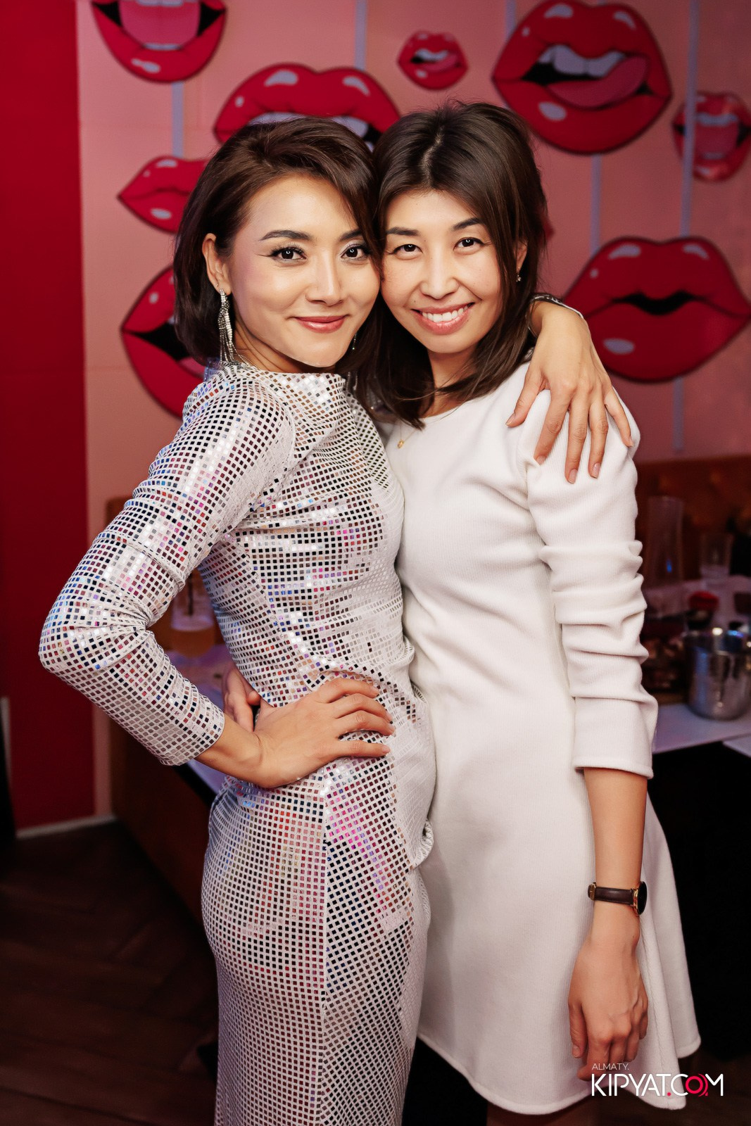 ЗАЯ, НА БИС. КИПЯТКОМ АЛМАТЫ!