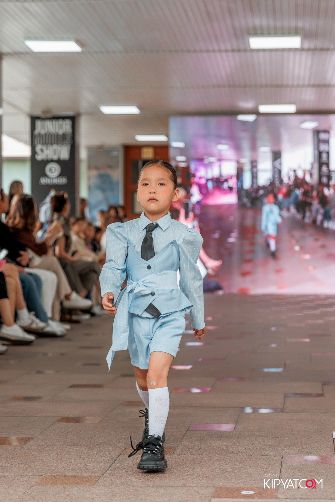 JUNIOR FASHION SHOW. КИПЯТКОМ АЛМАТЫ!