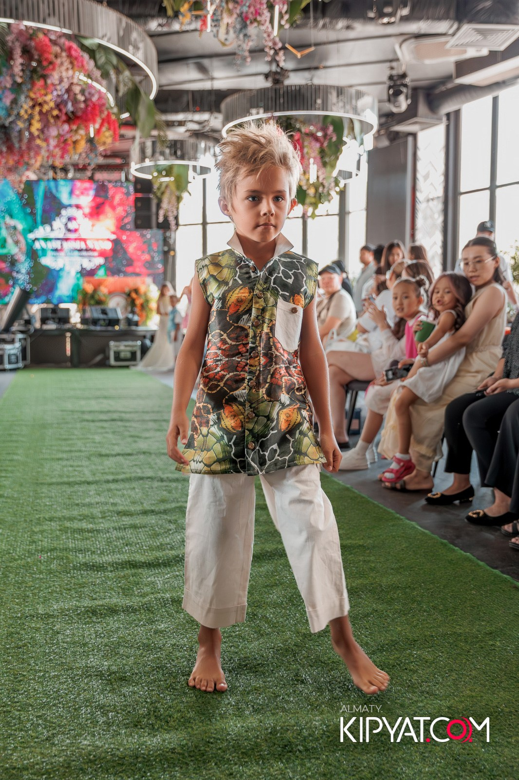 PROM KIDS FASHION SHOW. КИПЯТКОМ АЛМАТЫ!