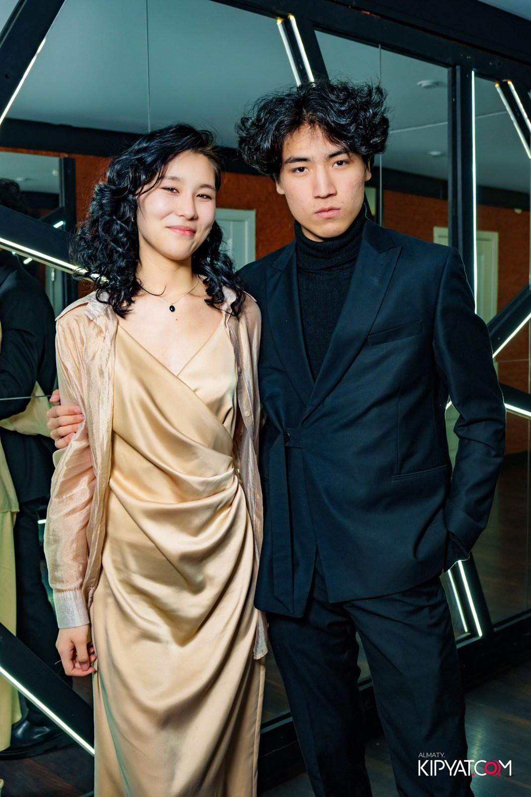 УХО И МЕДВЕДЬ НА САИНА. КИПЯТКОМ АЛМАТЫ!