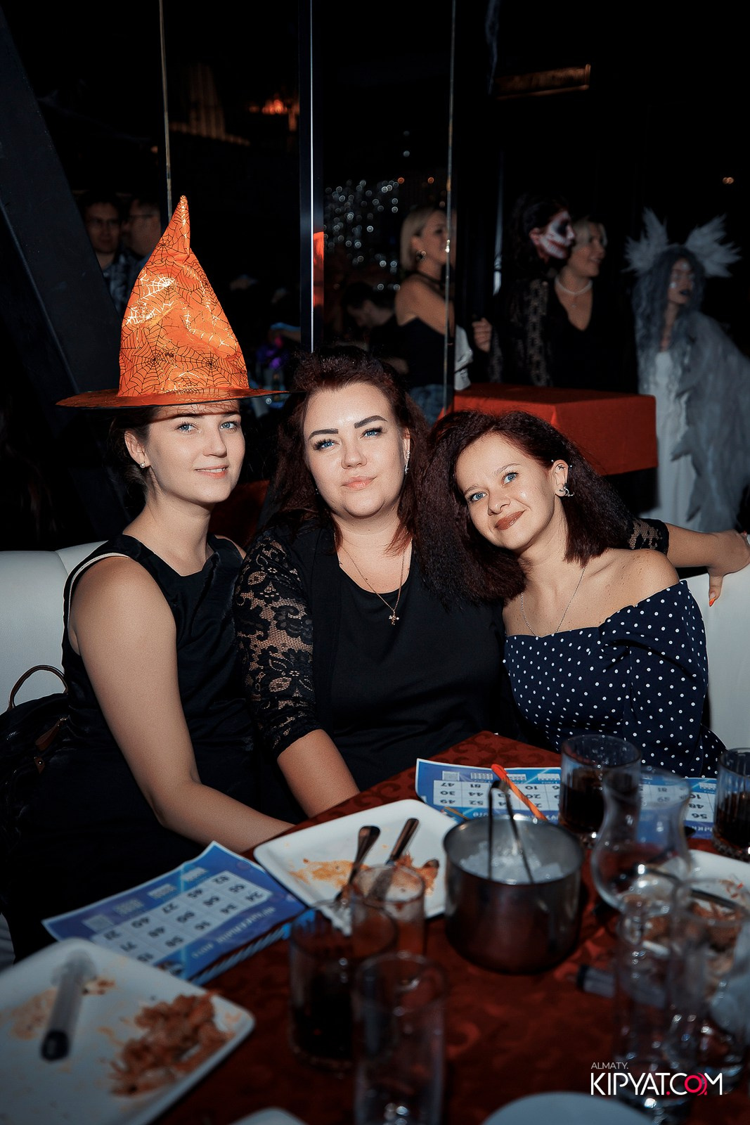 МУЗЫКАЛЬНОЕ ЛОТО В HIT RETRO. КИПЯТКОМ АЛМАТЫ!