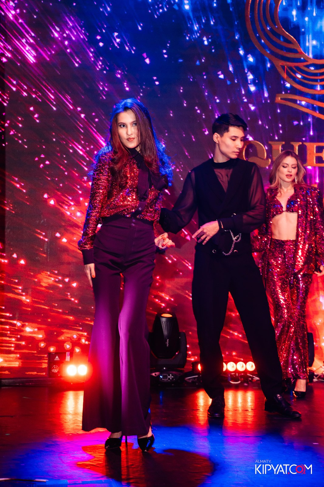 QUEEN. КИПЯТКОМ АЛМАТЫ!