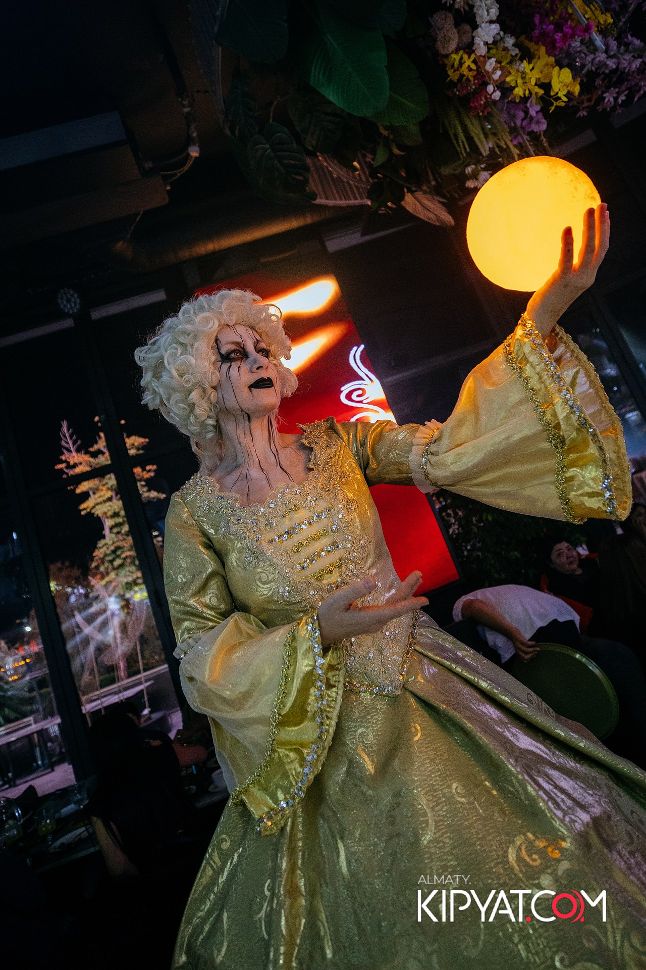 FRIENDS BAR & TERRACE. КИПЯТКОМ АЛМАТЫ! Фотосъемка мероприятий в Алматы