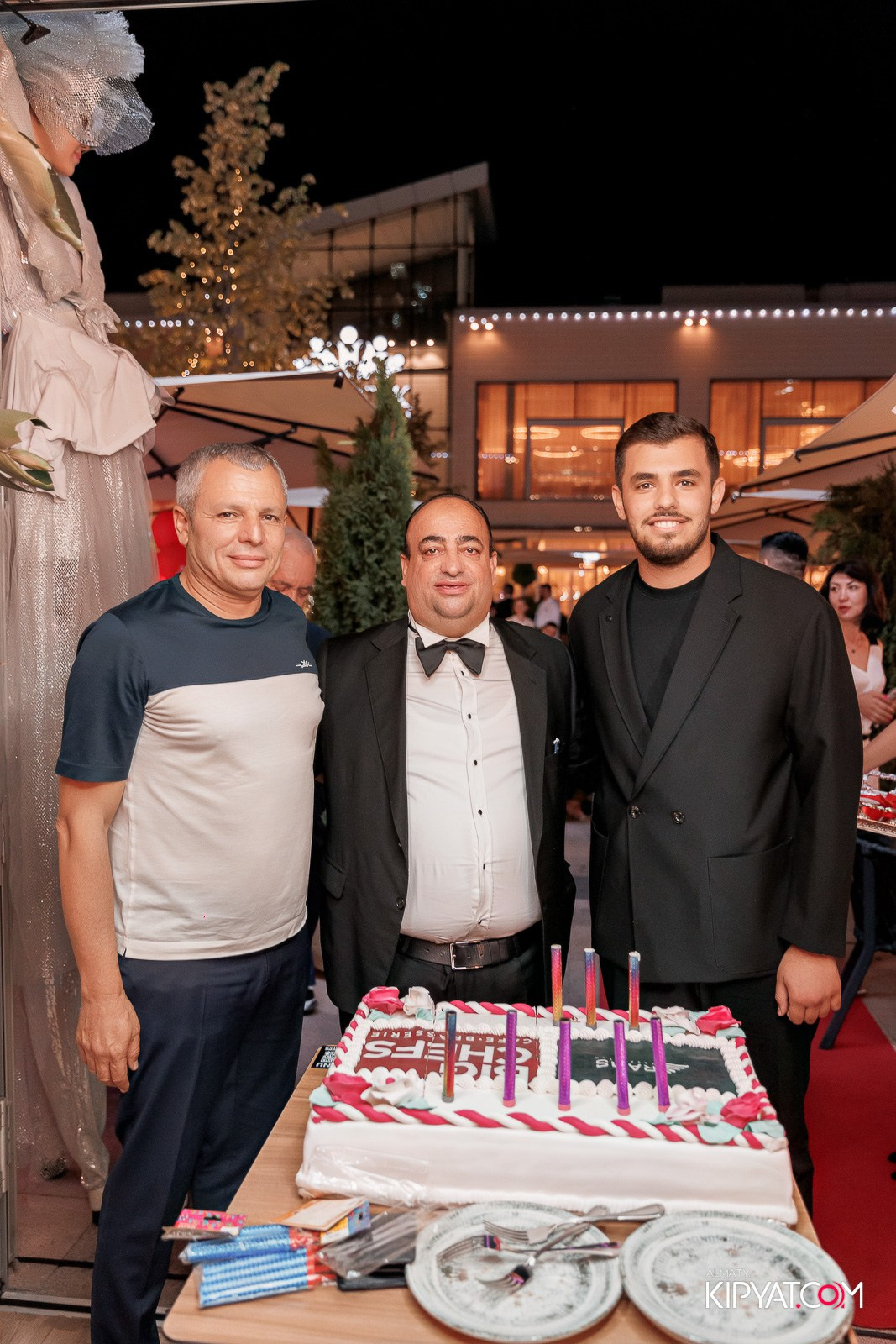 ОФИЦИАЛЬНОЕ ОТКРЫТИЕ РЕСТОРАНА BIG CHEFS. КИПЯТКОМ АЛМАТЫ!