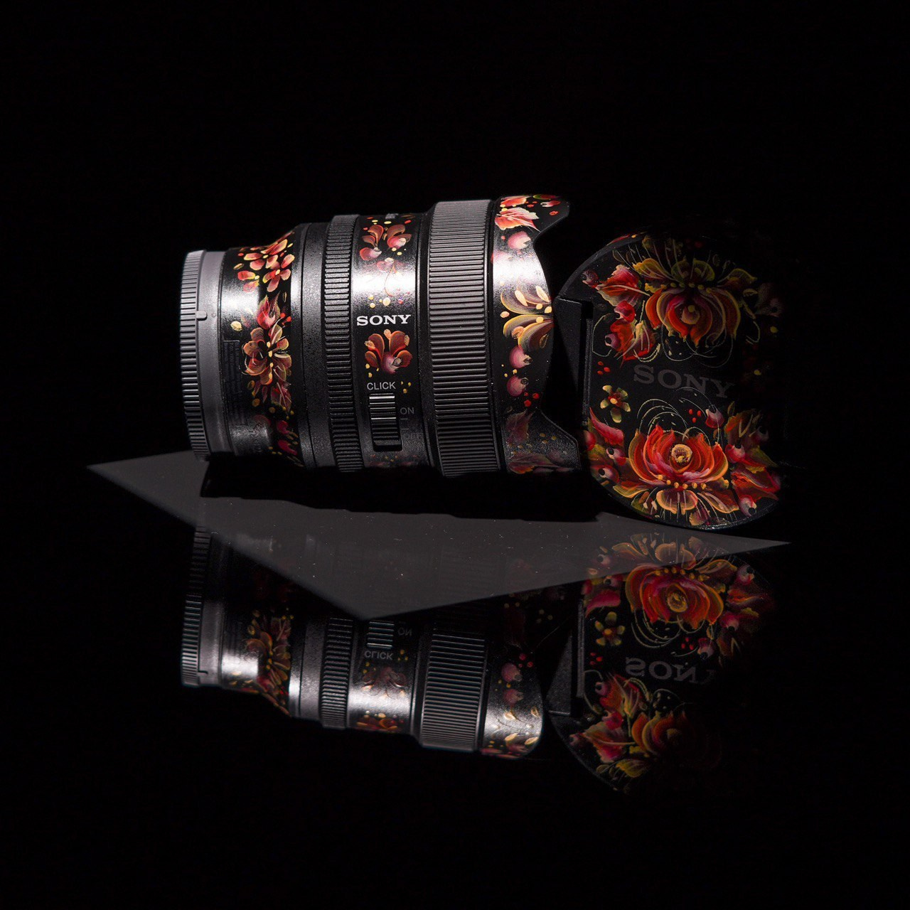 Sony 14 mm f 1,8 GM «Алый цветок». Фото и уникальный кастом объективов