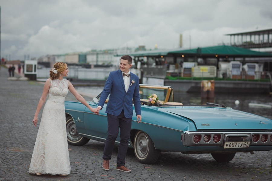 Свадебная прогулка по Санкт-Петербургу. Фотограф крещение венчание в Петербурге! Помогает подобрать храм и посоветовал душевного батюшку в СПб