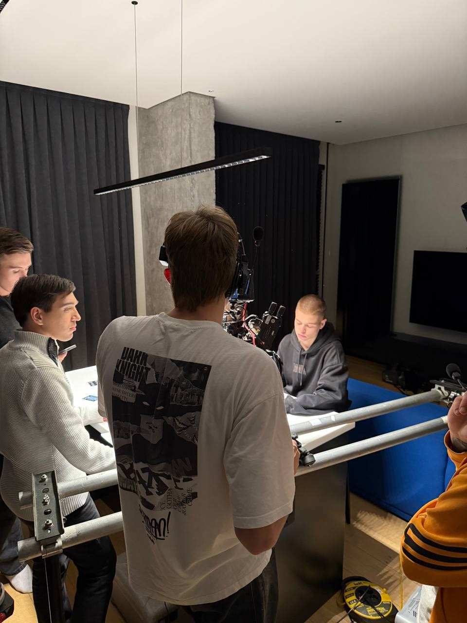 BACKSTAGE GALLERY. «MAK FLAME»