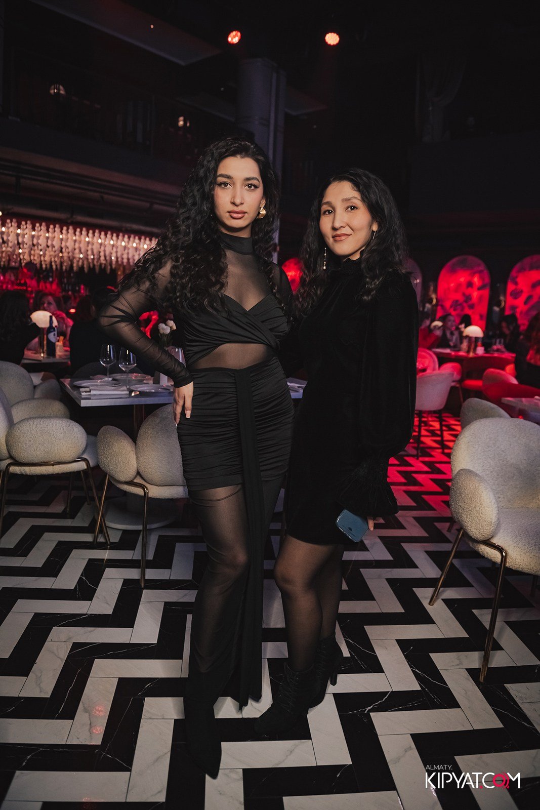 QUEEN. КИПЯТКОМ АЛМАТЫ!