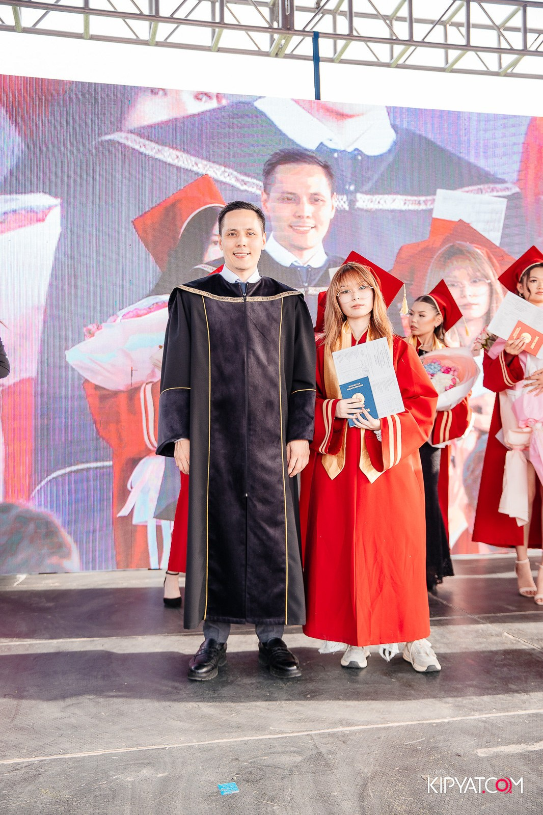 ВРУЧЕНИЕ ДИПЛОМОВ — НАРХОЗ КОЛЛЕДЖ. Part 3. КИПЯТКОМ АЛМАТЫ!