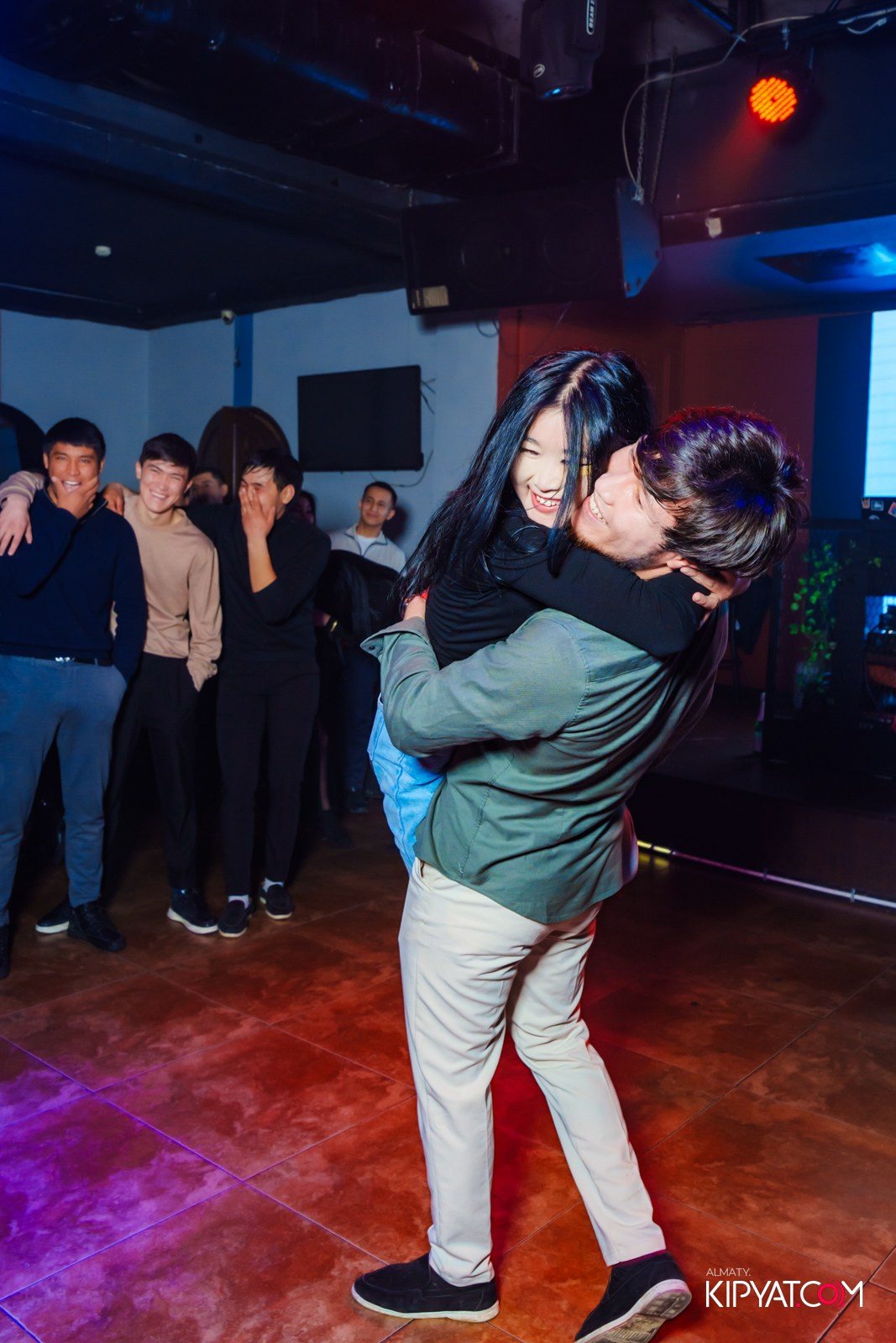 ARAGOSTA. КИПЯТКОМ АЛМАТЫ!