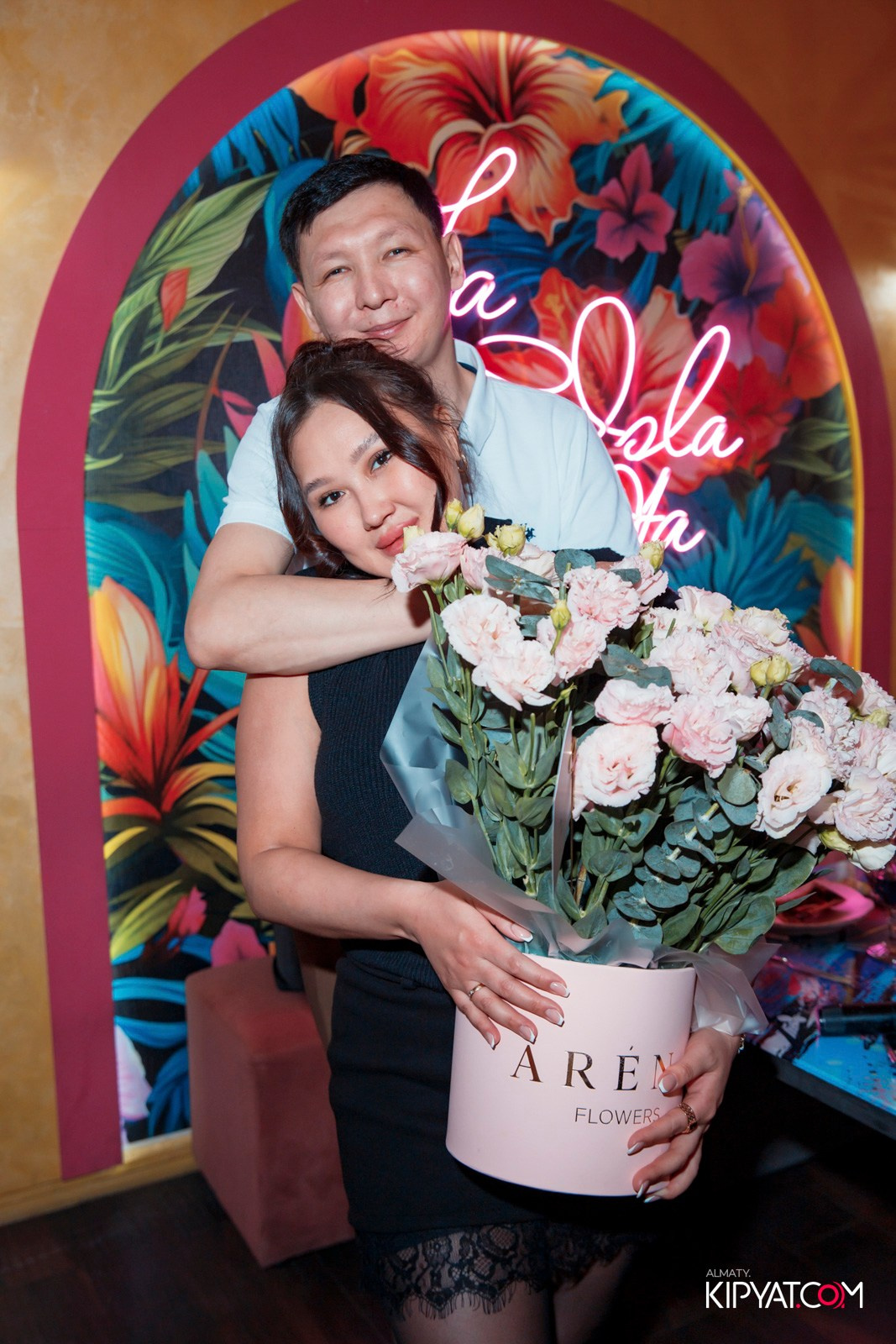 УХО И МЕДВЕДЬ НА САИНА. КИПЯТКОМ АЛМАТЫ! Фотосъемка мероприятий в Алматы