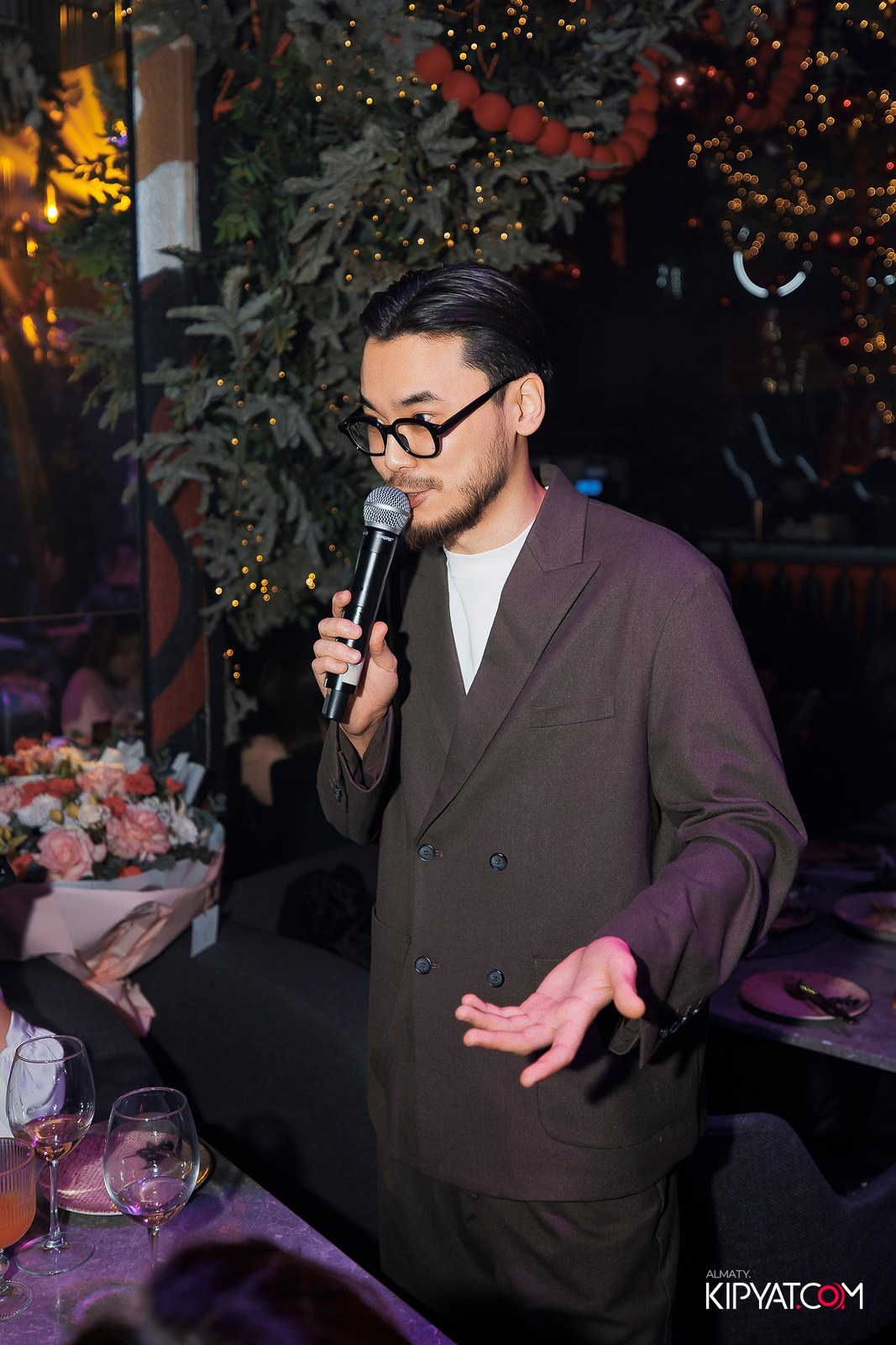 FRIENDS BAR & TERRACE. КИПЯТКОМ АЛМАТЫ! Фотосъемка мероприятий в Алматы