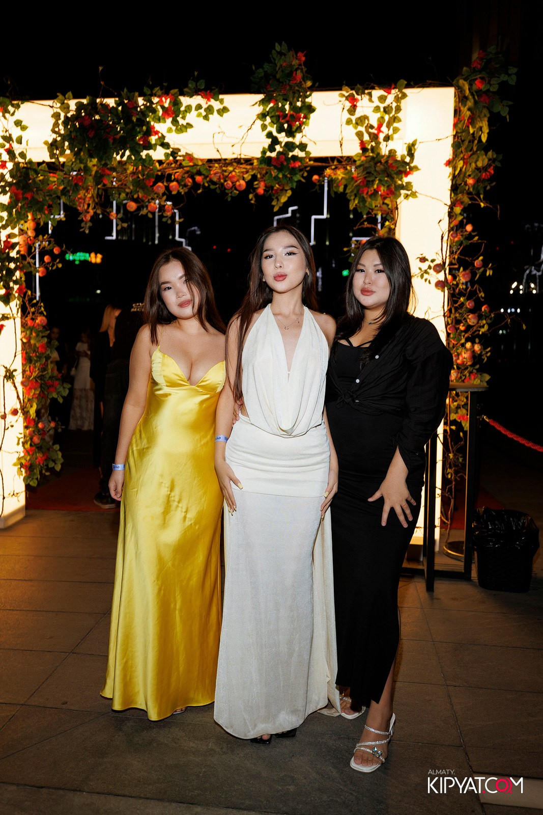 EVENT BAR. КИПЯТКОМ АЛМАТЫ!