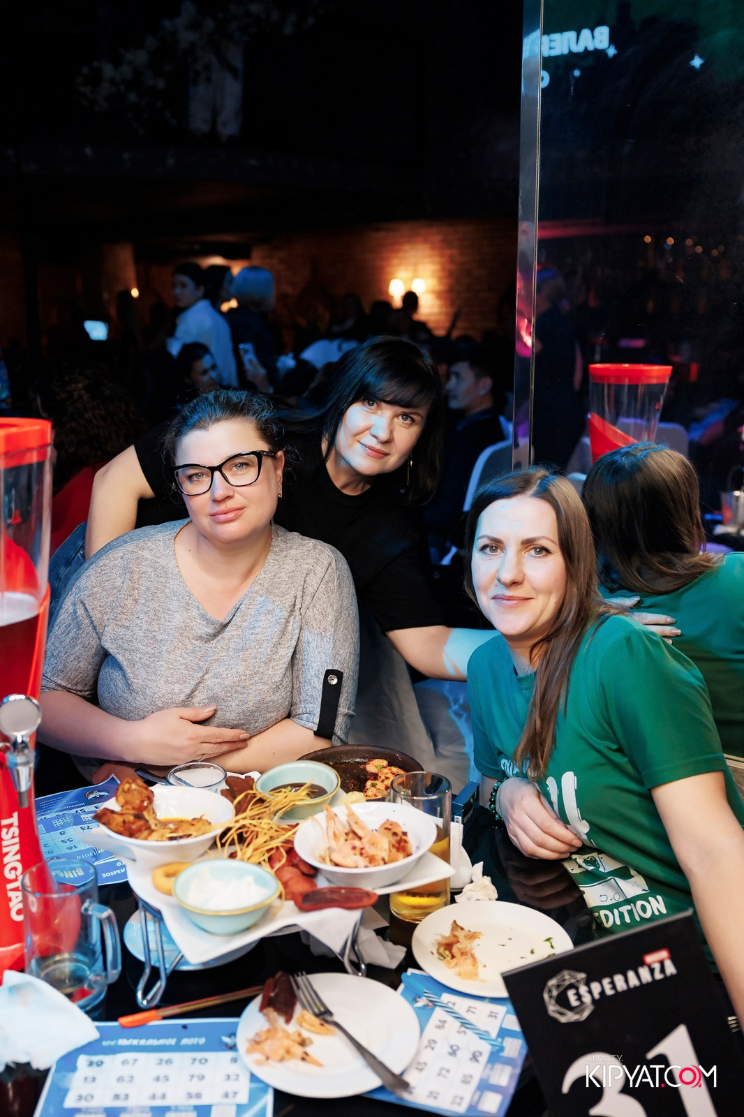 МУЗЫКАЛЬНОЕ ЛОТО В HIT RETRO. КИПЯТКОМ АЛМАТЫ! Фотосъемка мероприятий в Алматы