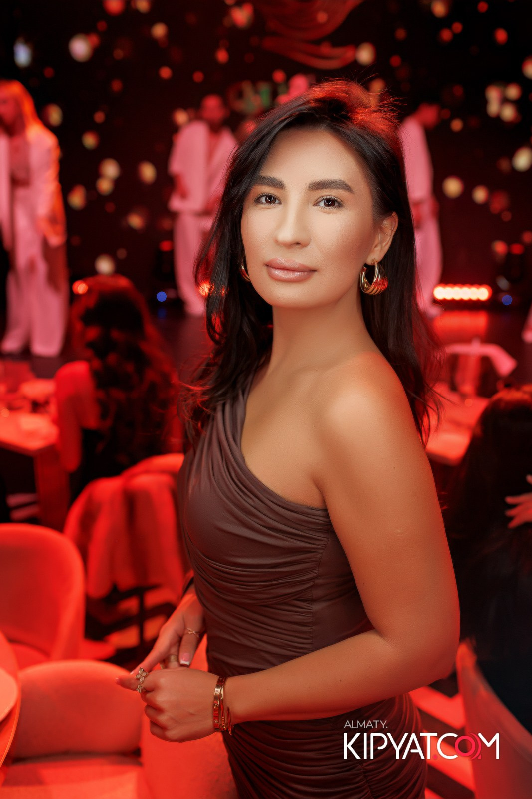 QUEEN. КИПЯТКОМ АЛМАТЫ!