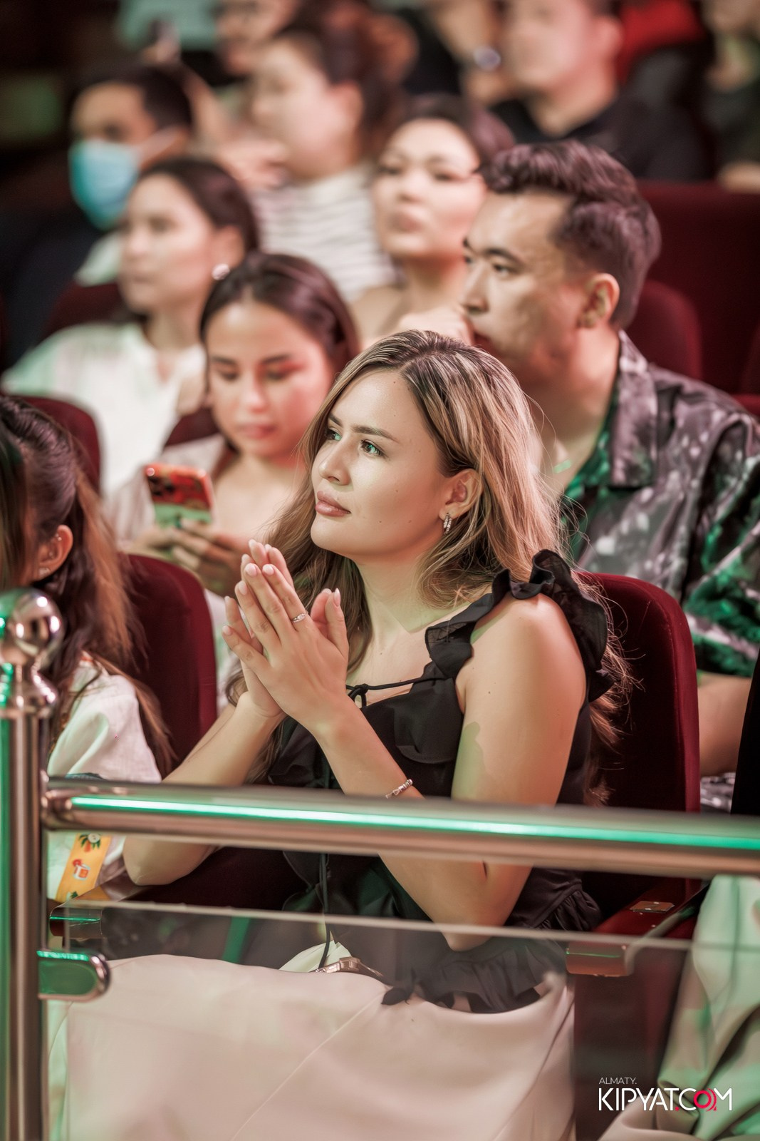 STAND UP КОНЦЕРТ АЛЕКСАНДА МЕРКУЛЬ. КИПЯТКОМ АЛМАТЫ!