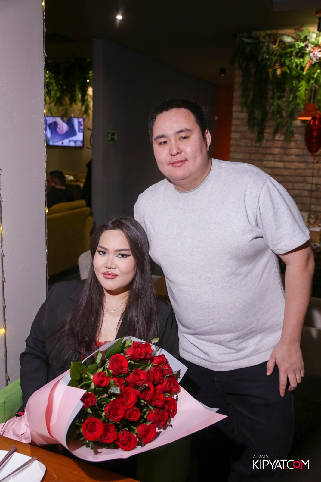 LIFE GRILL CAFE. КИПЯТКОМ АЛМАТЫ! Фотосъемка мероприятий в Алматы